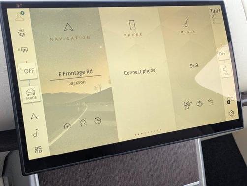 BATUMI GOLD 2026 Land Rover Range Rover P530 SE