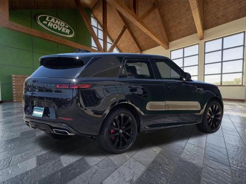 Santorini Black 2025 Land Rover Range Rover Sport SE