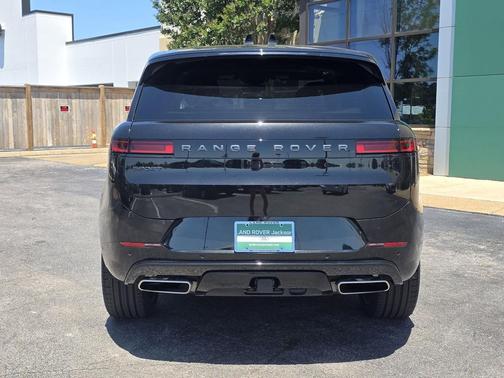 Santorini Black 2025 Land Rover Range Rover Sport SE