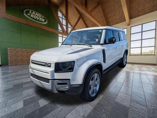 Fuji White 2024 Land Rover Defender 130 P300 S