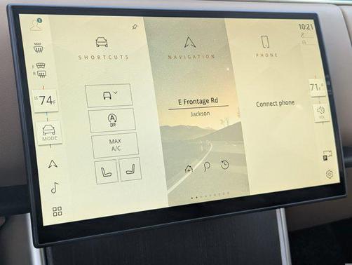 2025 Land Rover Range Rover P530 SE