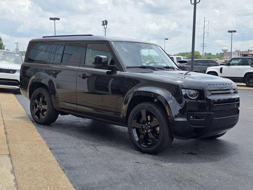 Santorini Black Metallic 2026 Land Rover Defender P400 X-Dynamic SE