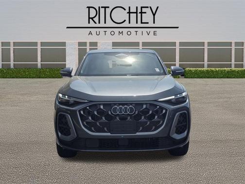 Daytona Gray 2025 Audi Q5 Premium Plus TFSI quattro S tronic