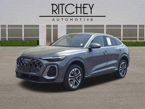 Daytona Gray 2025 Audi Q5 Premium Plus TFSI quattro S tronic