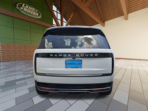 2025 Land Rover Range Rover P530 SE 7 Seat