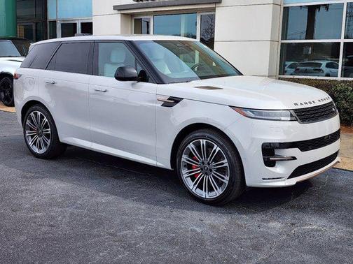 2025 Land Rover Range Rover Sport SE