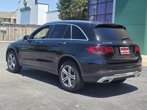 2021 Mercedes-Benz GLC 300 Base