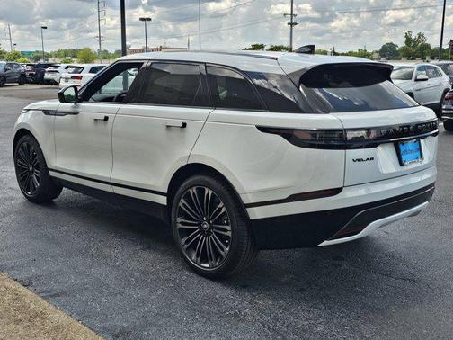 2026 Land Rover Range Rover Velar P250 SE R-Dynamic