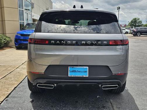 Eiger Grey Metallic 2025 Land Rover Range Rover Sport SE