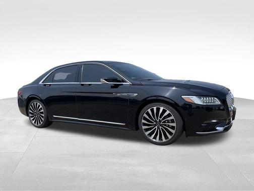 Diamond Black 2017 Lincoln Continental Black Label