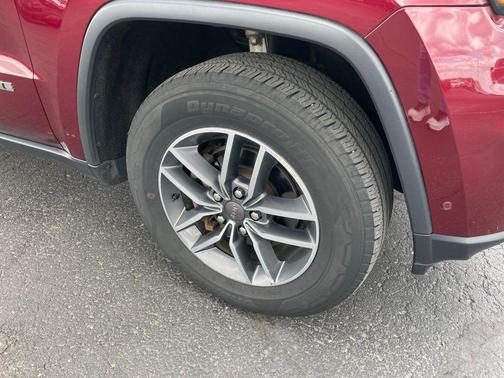 Velvet Red Pearlcoat 2019 Jeep Grand Cherokee Limited