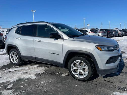 2024 Jeep Compass Latitude