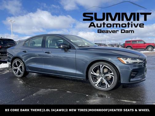 2024 Volvo S60 B5 Core Dark Theme