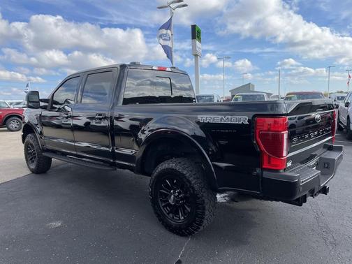 2022 Ford F-350 Lariat