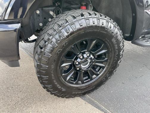 2022 Ford F-350 Lariat