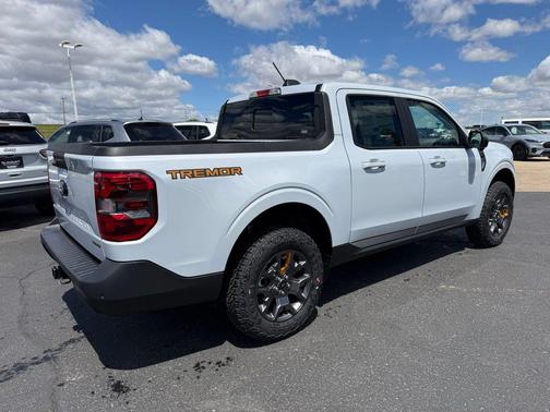 Space White Metallic 2026 Ford Maverick Tremor