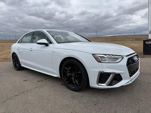 2023 Audi A4 45 S line Premium Plus