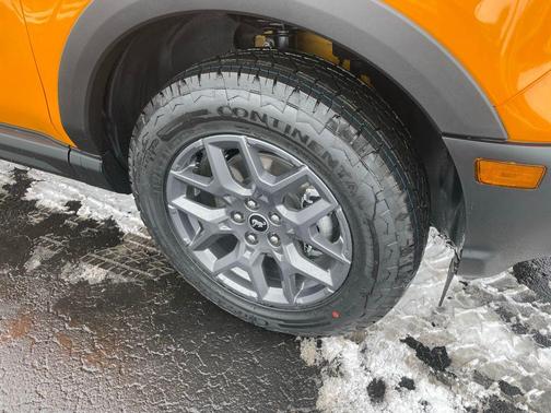 Orange Fury Metallic Tri-Coat 2026 Ford Bronco Sport Big Bend