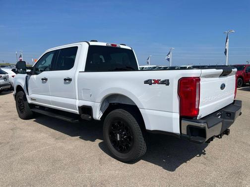 2024 Ford F-250 XLT