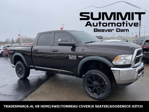 2017 RAM 2500 Tradesman Crew Cab 4x4 6'4' Box