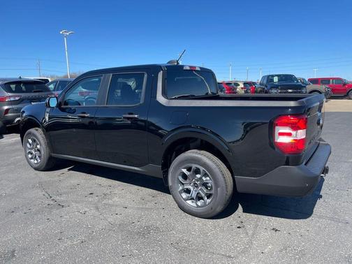 Shadow Black 2026 Ford Maverick XLT