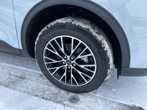 2026 Ford Escape PHEV Base