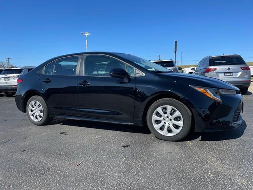 Midnight Black Metallic 2024 Toyota Corolla LE
