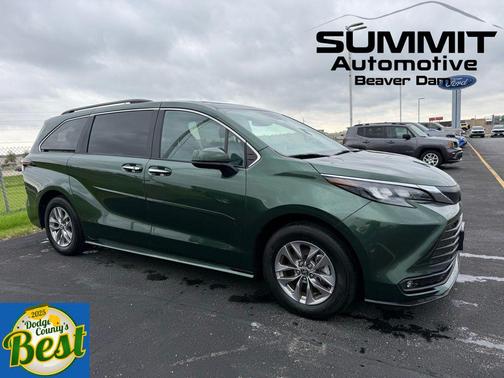 Cypress 2025 Toyota Sienna XLE