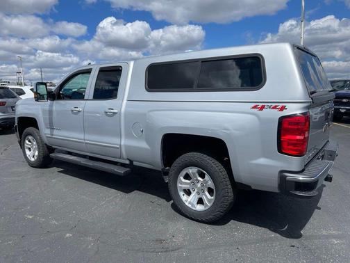 Silver Ice Metallic 2018 Chevrolet Silverado 1500 1LT