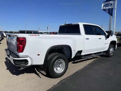 2024 Chevrolet Silverado 3500 LTZ
