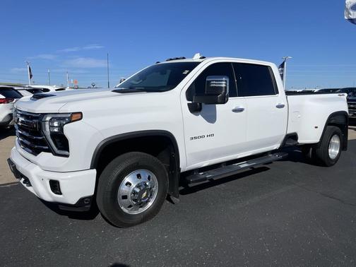 2024 Chevrolet Silverado 3500 LTZ