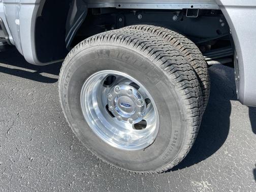 2024 Ford F-350 XLT
