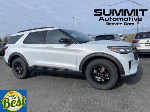 Space White Metallic 2026 Ford Explorer Tremor