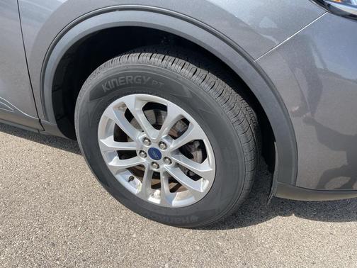 2022 Ford Escape S