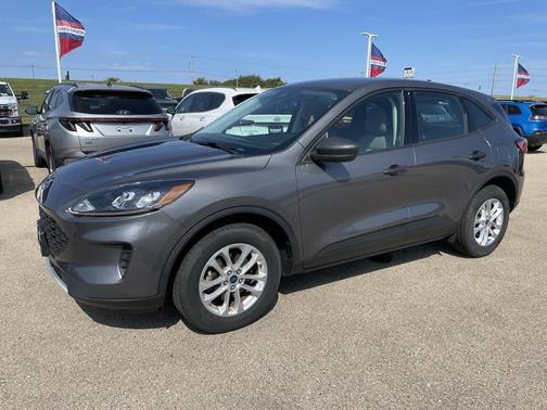 2022 Ford Escape S