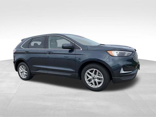 Blue Metallic 2024 Ford Edge SEL