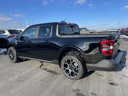 2025 Ford Maverick Lariat