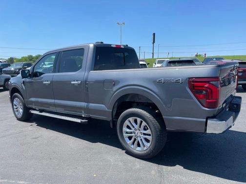 Carbonized Gray Metallic 2026 Ford F-150 Lariat