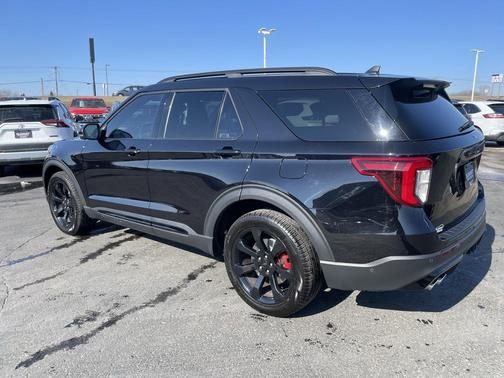 2023 Ford Explorer ST