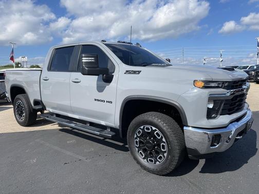 2024 Chevrolet Silverado 3500 LT