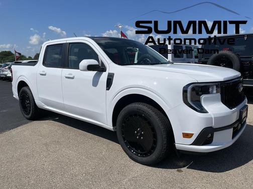 2025 Ford Maverick Lobo Standard