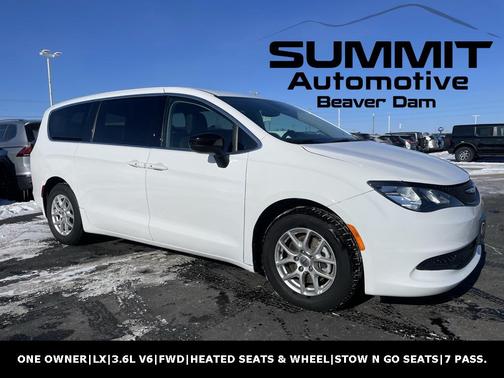 2024 Chrysler Voyager LX