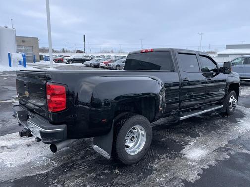 2017 Chevrolet Silverado 3500 LT