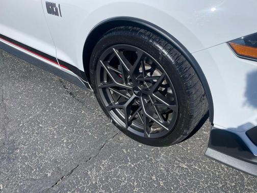 2022 Ford Mustang Mach 1 Fastback