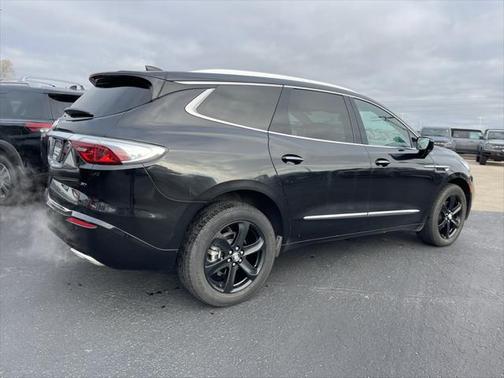 2023 Buick Enclave Essence AWD
