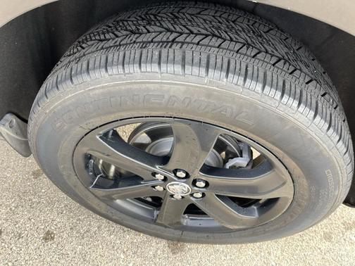 2023 Buick Enclave Essence AWD
