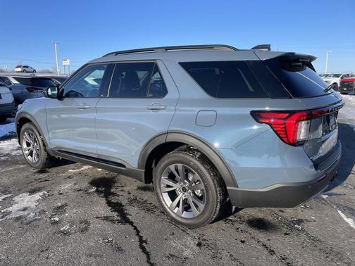 2026 Ford Explorer Active w/200A Pkg