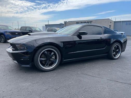 Black 2012 Ford Mustang GT Premium