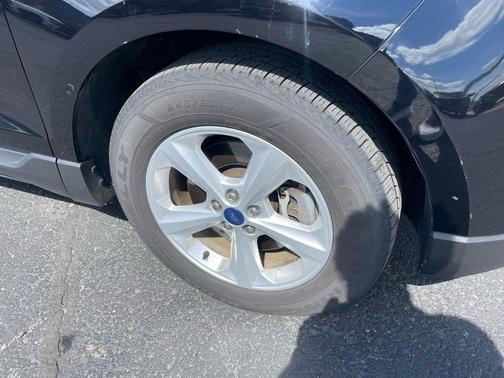 Shadow Black 2016 Ford Edge SE