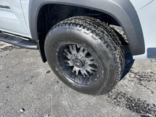 2020 Toyota Tacoma TRD Off Road